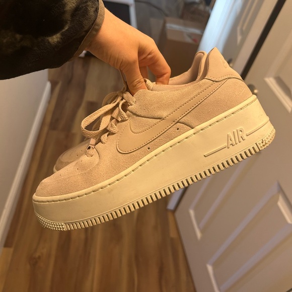 Nike suede Air Force Ones - Picture 2 of 5